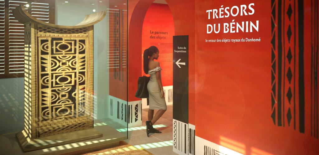 Trésors du Bénin, le retour des objets royaux du Danhomè, entrée de l'exposition temporaire